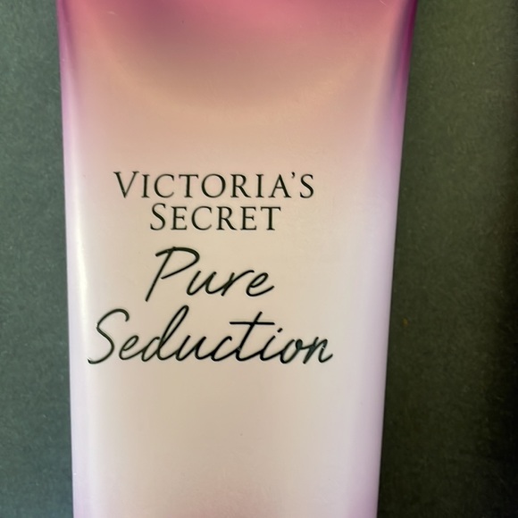 BRAND NEW Victoria’s Secret Lotion - Picture 6 of 13